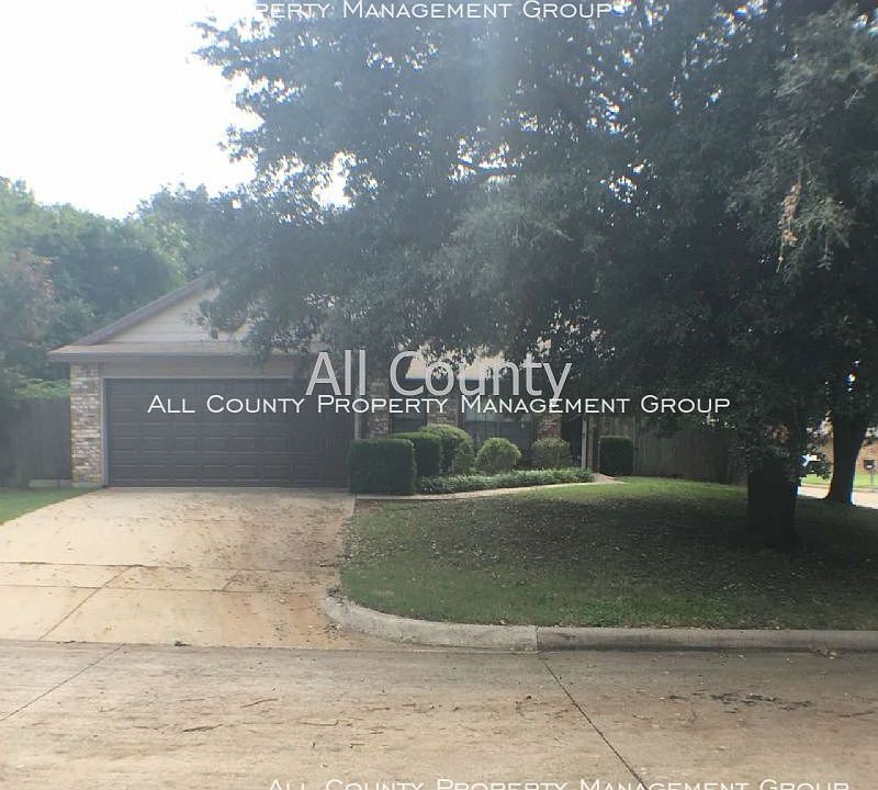 1st image of 4600 Greenfern Ln