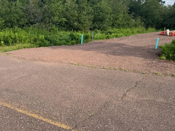 E Pioneer Rd, Ironwood, MI 49938