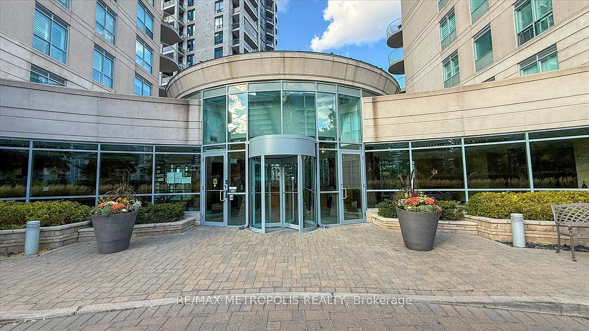 2 bed, $3,600 — Photo 3
