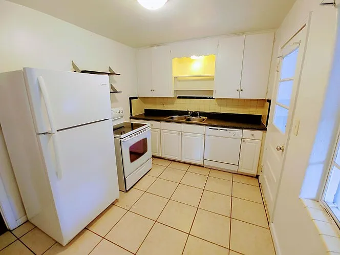 1012 Alba Dr #1012 — Photo 10