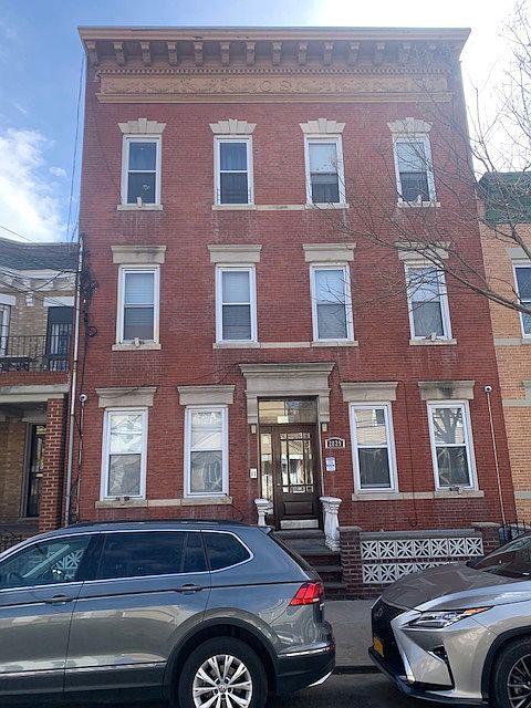 1st image of 28-29 43rd St #6UNITS