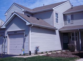 2934 Rutland Cir, Naperville, IL 60564