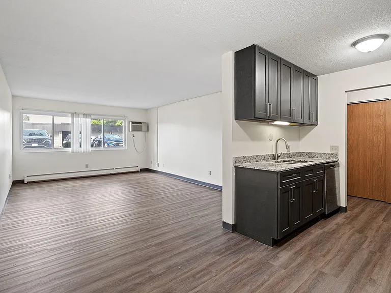 The Edge Apartments — Photo 12