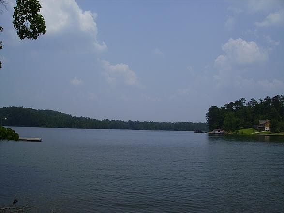 1st image of 350 Forest Hill Dr