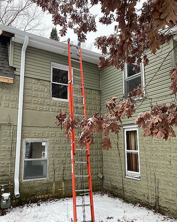 710 2nd St, Evansdale, IA 50707 Zillow