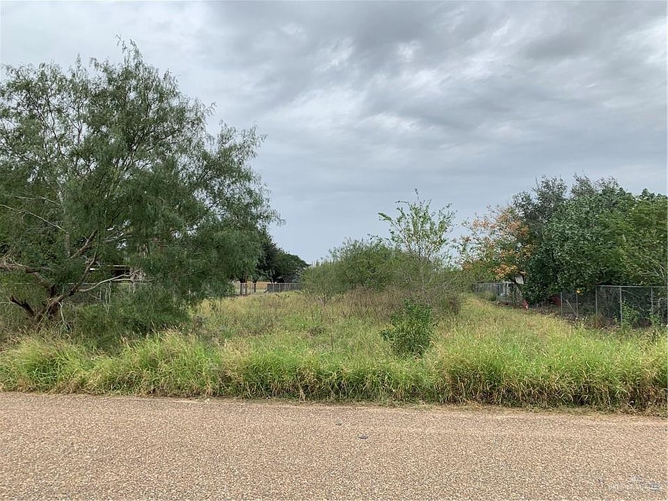 1st image of 301 Cerrito Linda Dr