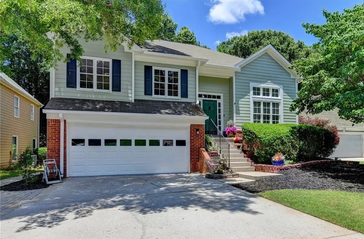 1 bed, 2600 sqft, $1,000 — Photo 1