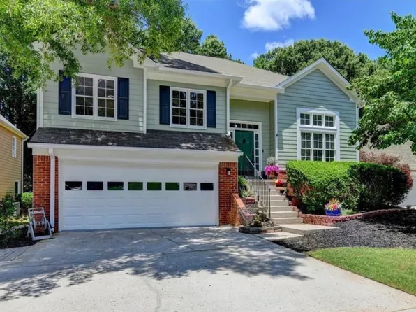 1590 Misty River Run, Roswell, GA 30076