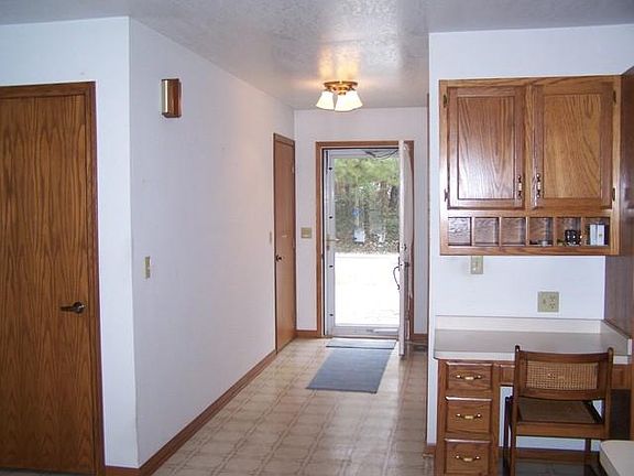 3rd image of 4560 E Shady Ln