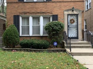 8106 S Artesian Ave, Chicago, IL
