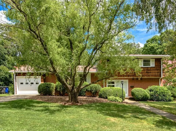 733 Elderwood Ave, Winston Salem, NC 27103