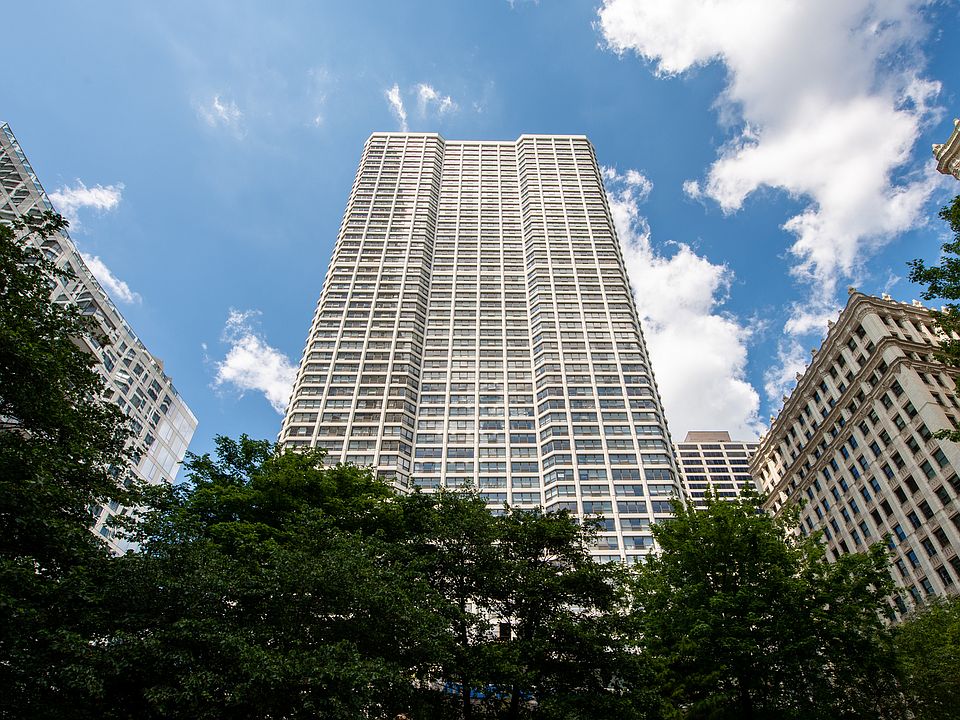 1st image of 405 N Wabash Ave Unit 112