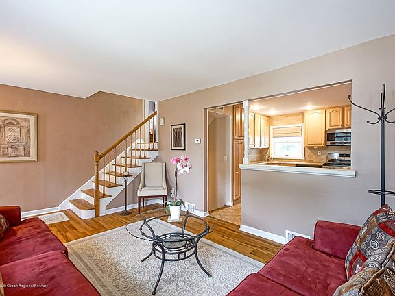 76 Ridge Terrace Neptune City-large-016-