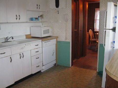 2nd image of 17 10th St