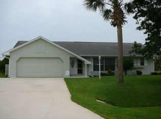 907 George St, Sebastian, FL 32958