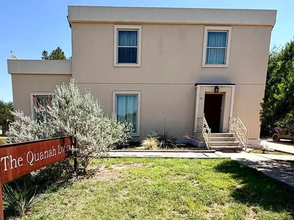 901 W 3rd St, Quanah, TX 79252