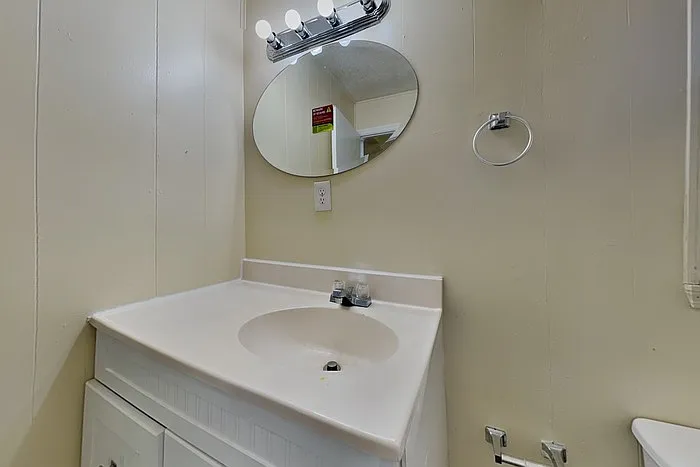 1175 Luke Ave — Photo 11