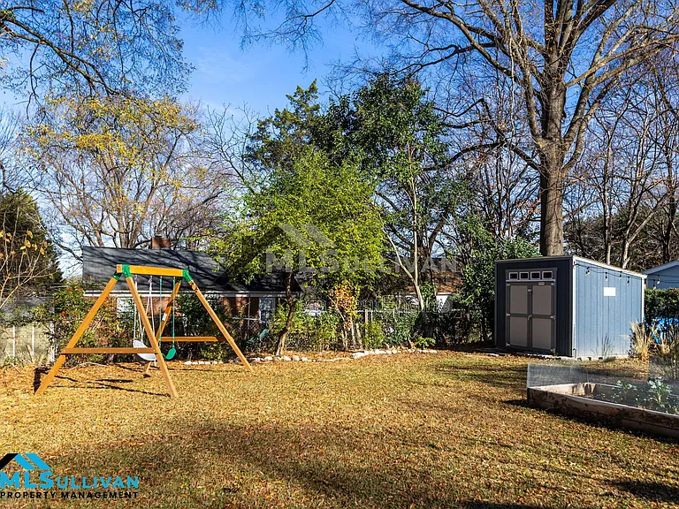1803 Hillcrest Dr — Photo 23
