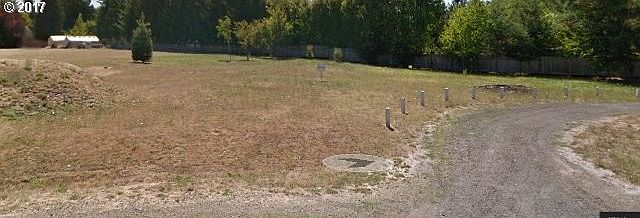 2nd image of 1585 Thatcher Rd