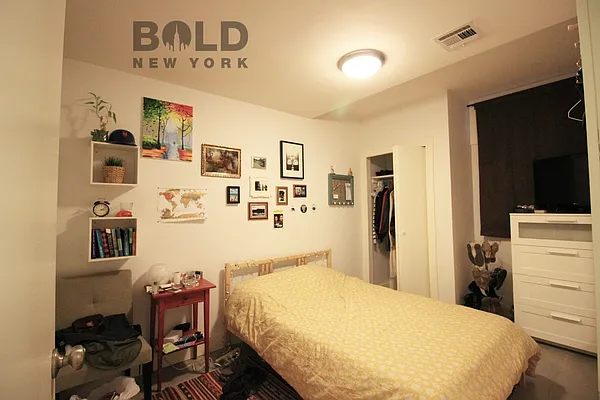 Rented by Bold Marketing | media 33