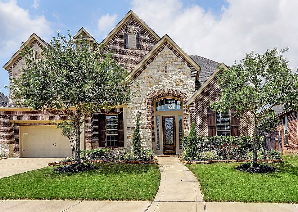 1st image of 27726 Lakeway Trail Ln