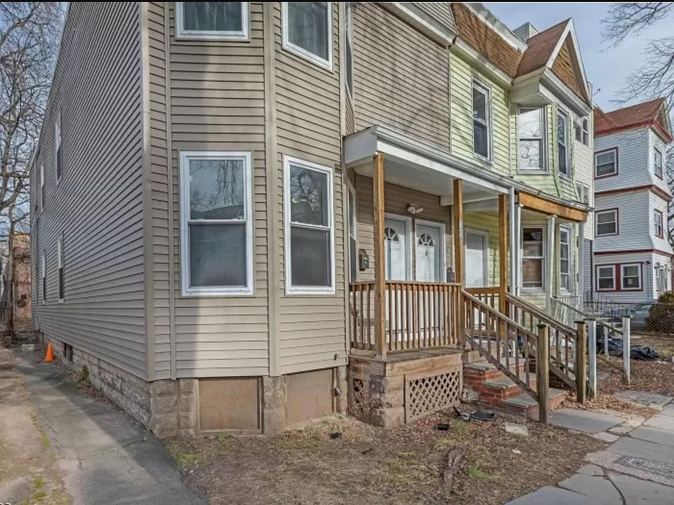 1st image of 32 Linden Ave #1