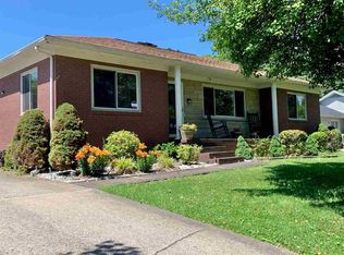 104 Buena Vista Dr, Ashland, KY 41101