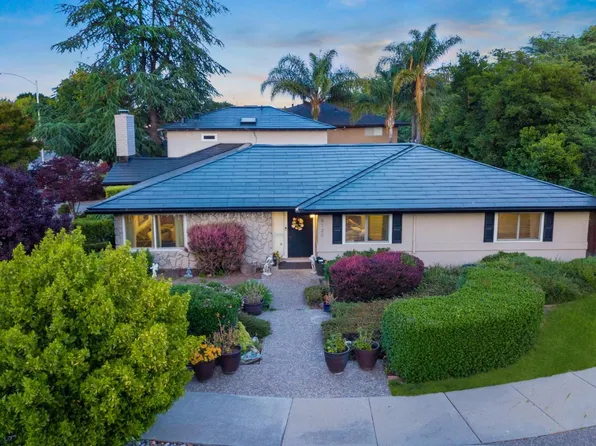 8120 Catalina Ct, Gilroy, CA 95020