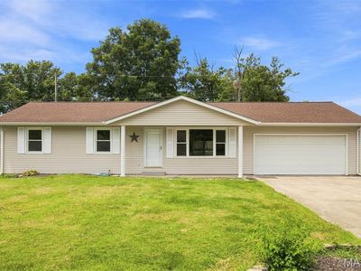 413 W Oak St, New Baden, IL, 62265
