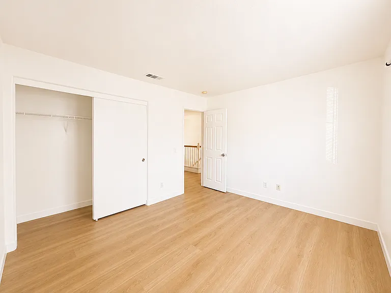 4420 Cloudywing Rd — Photo 30