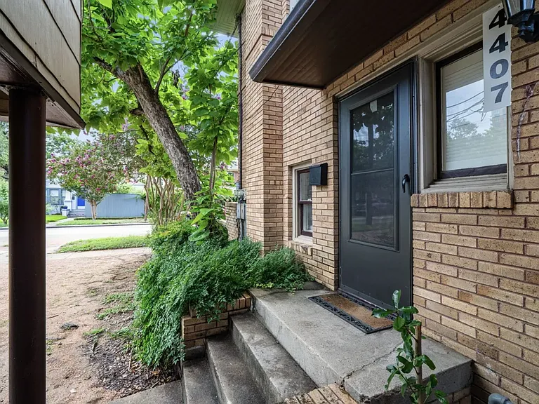 4407 Stanford St — Photo 15