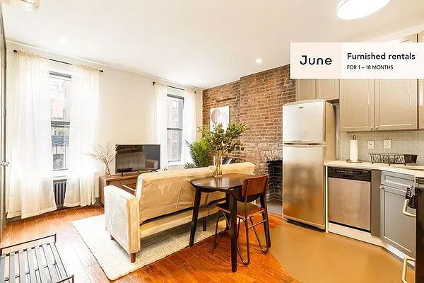 Rented by June | media 5