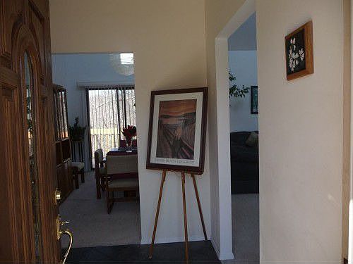 5th image of 69 Lindron Ave