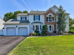 220 Sunrise St, Brick, NJ 08724