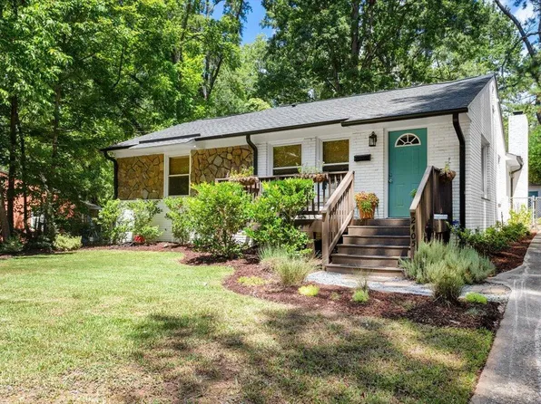 2405 Derby Dr, Raleigh, NC 27610