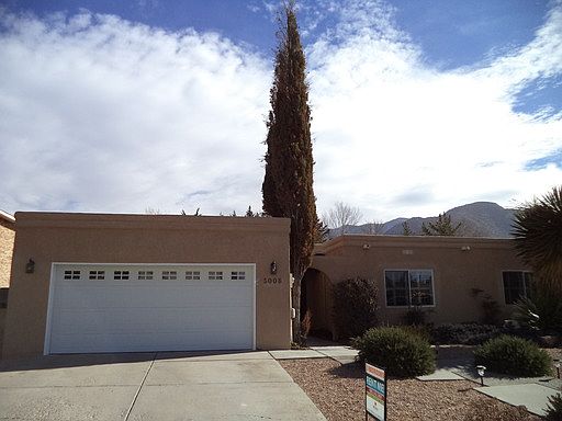 1st image of 5008 Silas Ct NE
