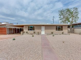 1154 E Mission Ln, Phoenix, AZ 85020