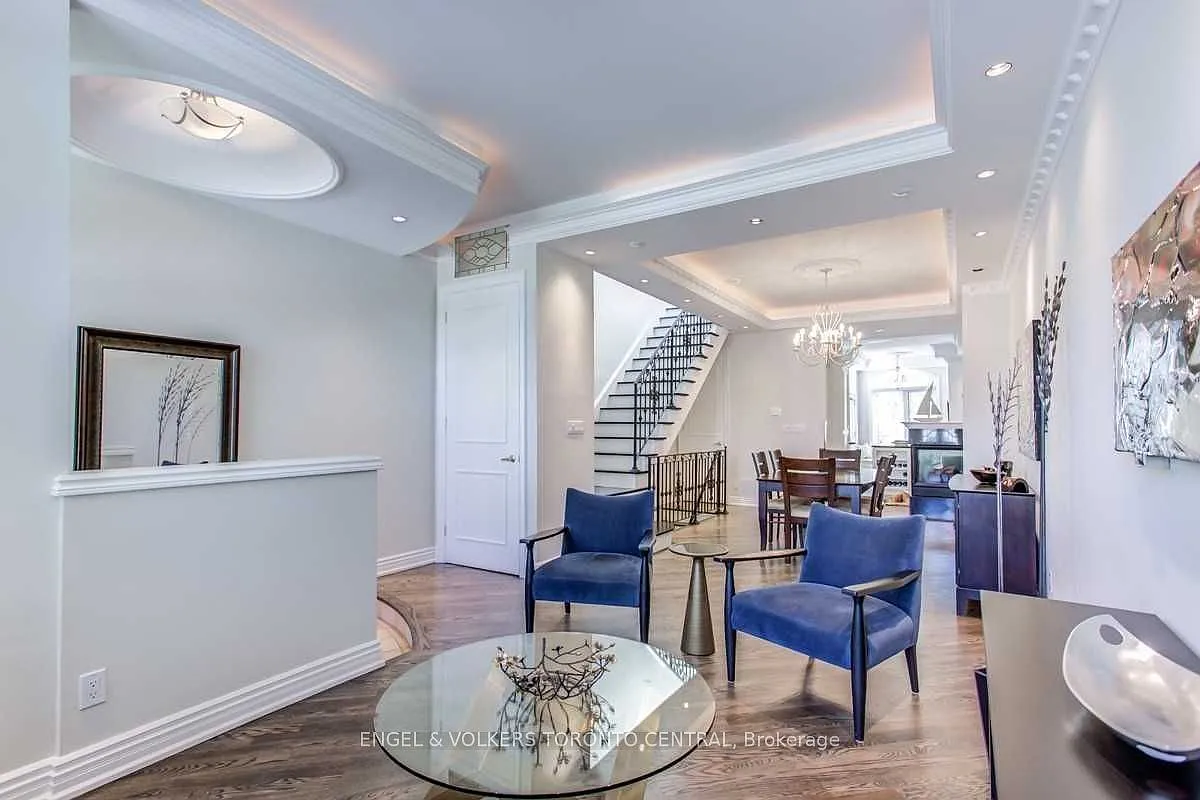 3 bed, $4,950 — Photo 2