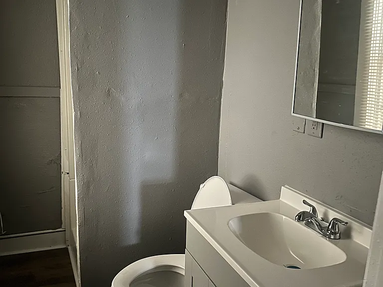 3120 N Watkins St — Photo 9