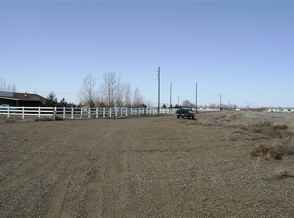 2nd image of LOT 3 N Faulkner Ave