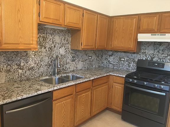4th image of 2735 Cedar Glade Dr