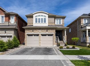 19 Saint Augustine Dr, Whitby, ON L1M 0L7