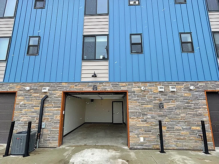 1215 Allison St #B — Photo 23
