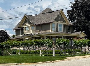 132 S Center St, Waterford, WI 53185