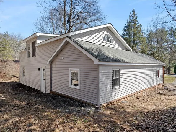 17 Helm Street, Wurtsboro, NY 12790