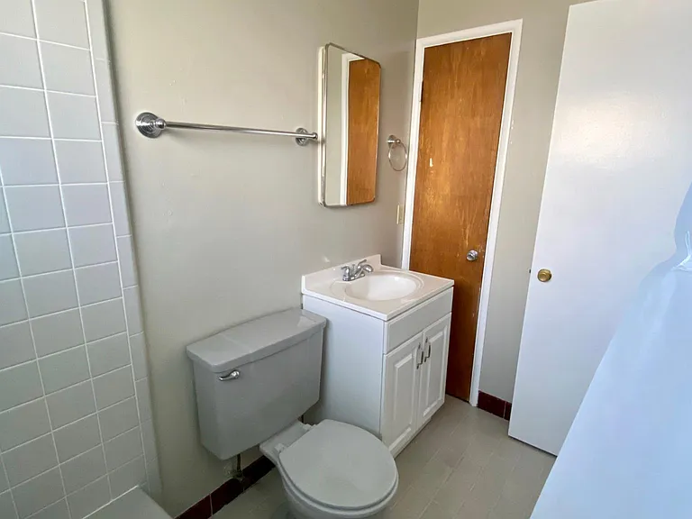 328 Hanover Ave #17 — Photo 9
