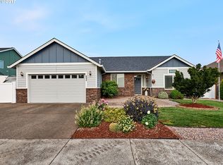 692 Trinity Ct, Molalla, OR 97038