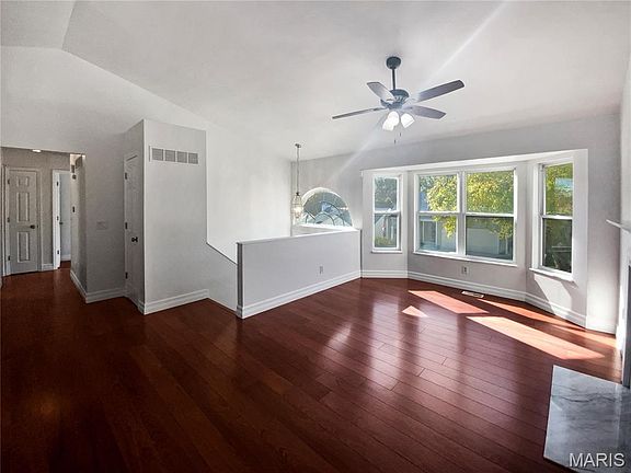 4th image of 747 Highland Ave