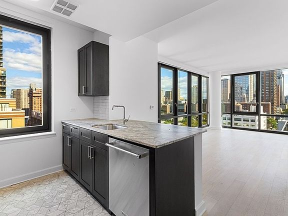 4th image of 21 W End Ave APT 2112