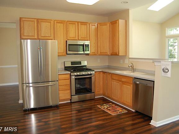 2nd image of 1067 Pipercove Way